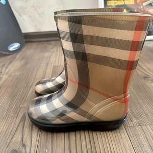 Burberry Rainboots